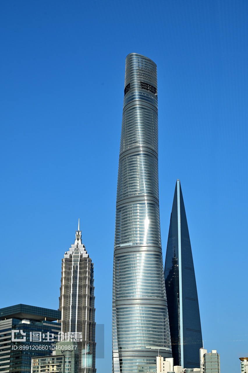 魔都著名的地標(biāo)建筑-上海中心大廈